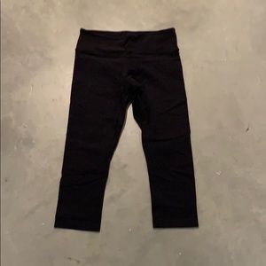 Classic 7/8 black lulu lemon leggings